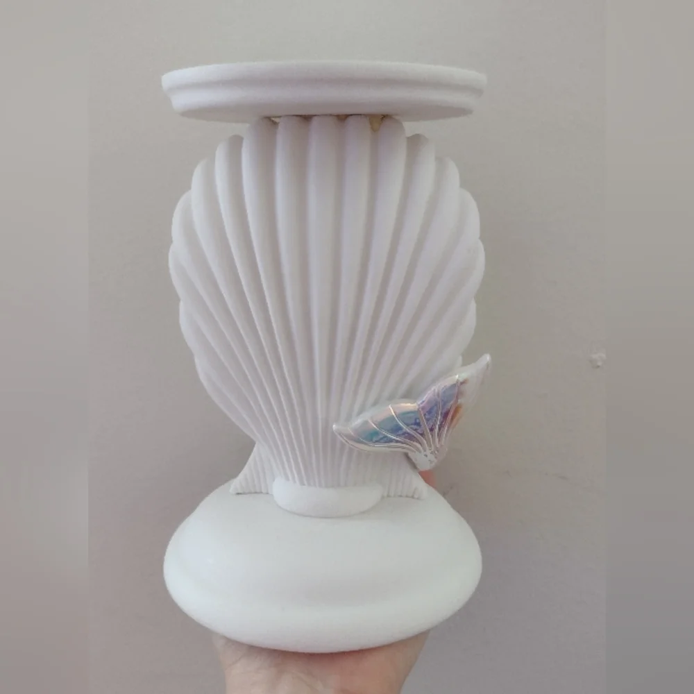 Bath & Body Works Shell Pearl Iridescent Mermaid Pedestal 3 Wick Candle Holder